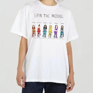 Unfortunate Portrait Spin the Model Cotton Graphic Tee